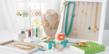 2011Display-lo1
