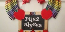 personalized-teacher-wreath-classroom