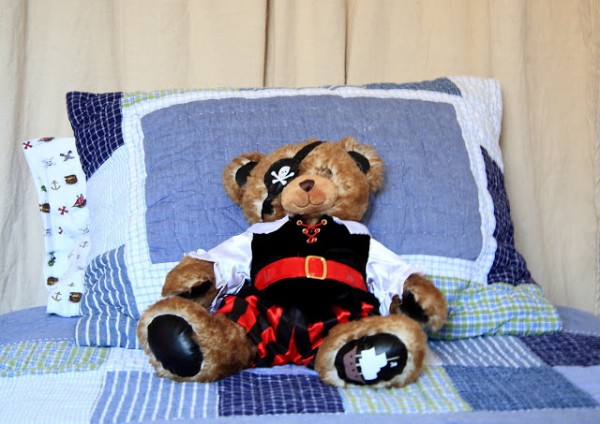 pirate bear