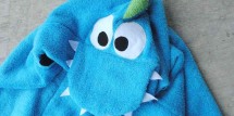 Dino hooded towel for baby