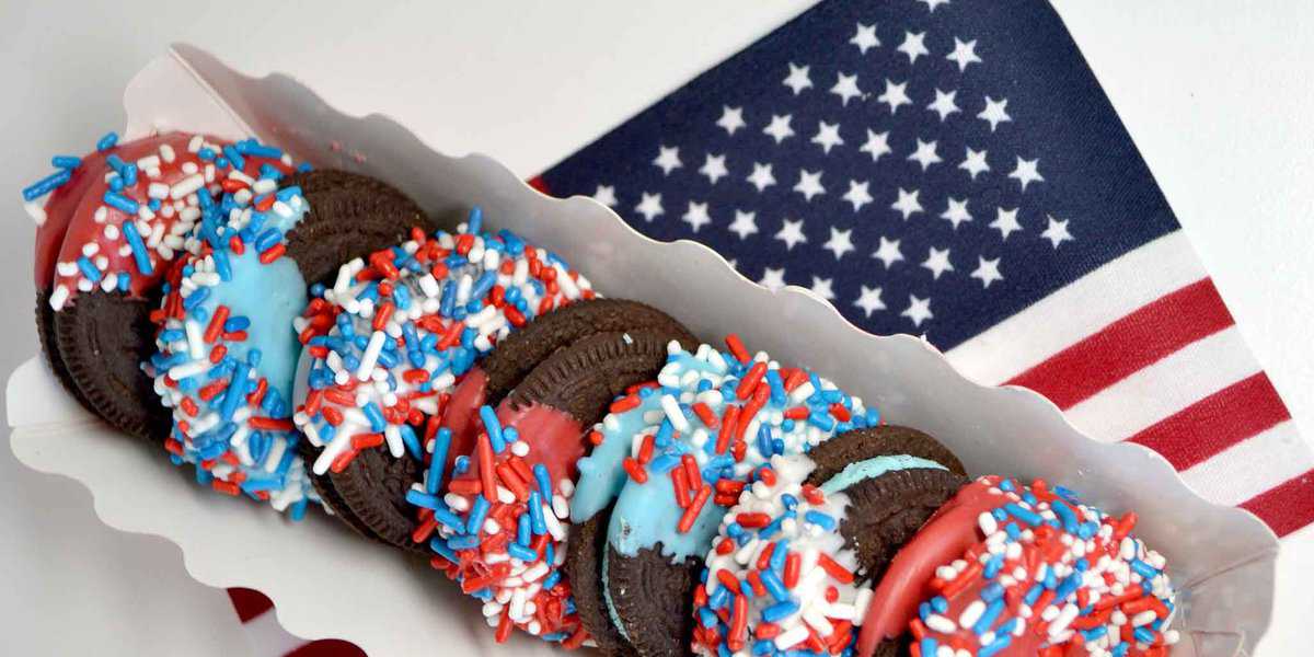 Red, White and Patriotic Oreos