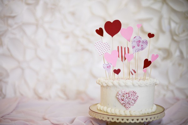 Valentine easy cake topper