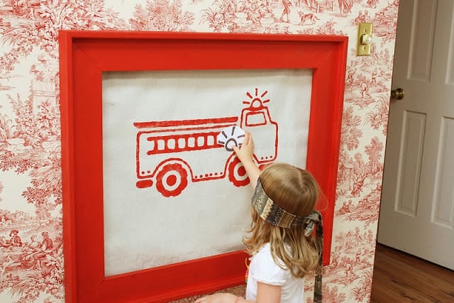 Girly Firetruck Party by Wendy from Green Beansie Ink! What a cute and fresh idea! Decor that doubles as a game!