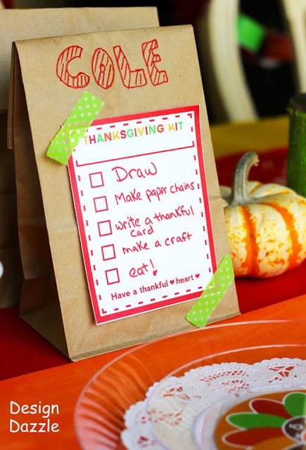 Kids Thanksgiving table activities - Design Dazzle