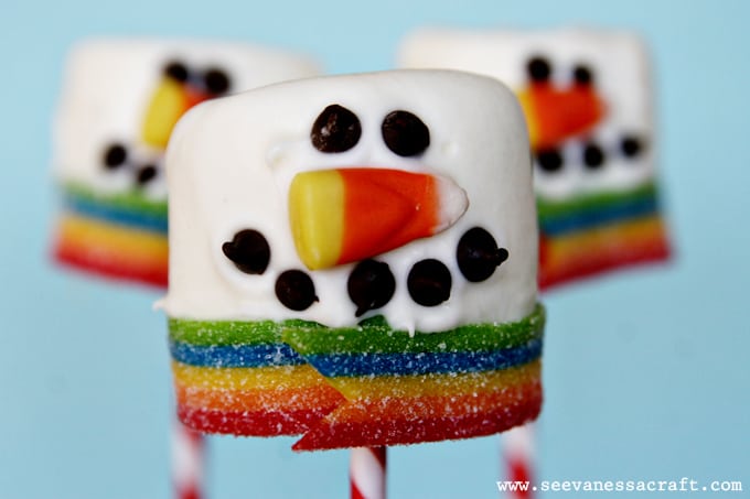 Marshmallow Snowman Pops 1 websized