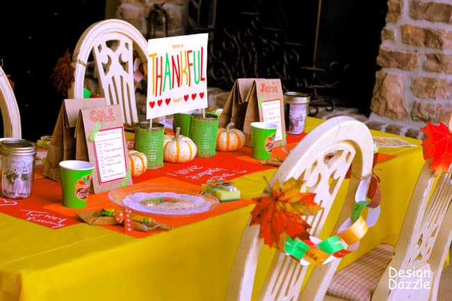 Thanksgiving table for kids: have a thankful heart free printables - Design Dazzle