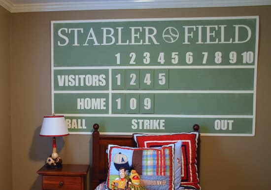 DIY Baseball Scoreboard Tutorial by Andrea from Signs by Andrea! How fabulous is for a room! Love it!