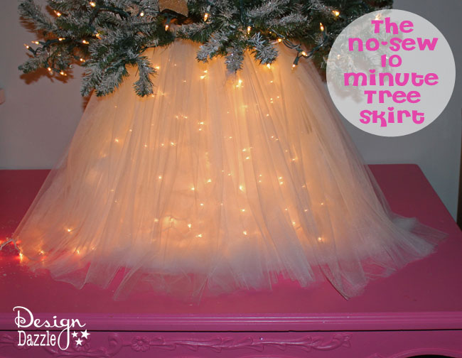 No-sew 10 minute Christmas tree skirt - Design Dazzle