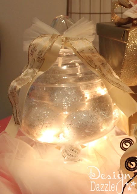 Shabby chic Christmas decorations - Design Dazzle Shabby chic Christmas decorations - Design Dazzle