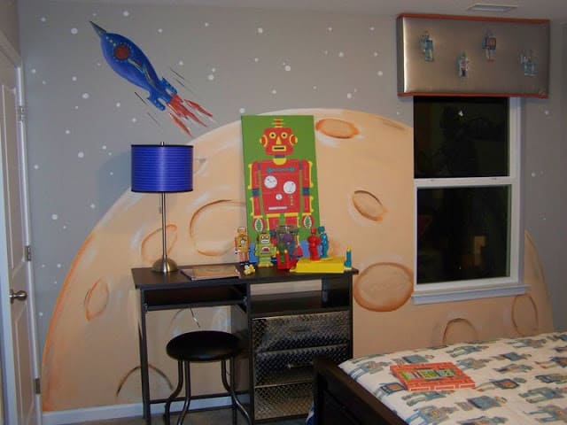 Adorable Space themed Boys room! "Take me to your leader!"