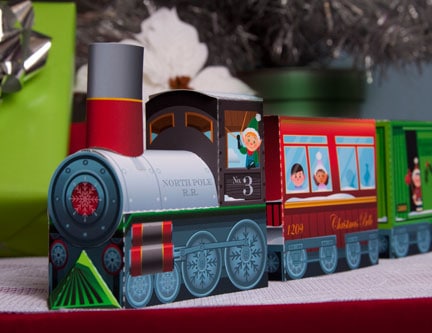 Last Minute Ideas for Christmas Fun!  Printable Christmas Train Featured on Design Dazzle