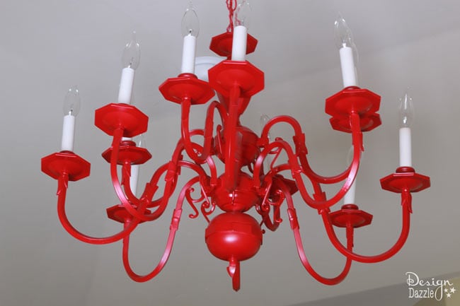 red-chandlier-kids-room