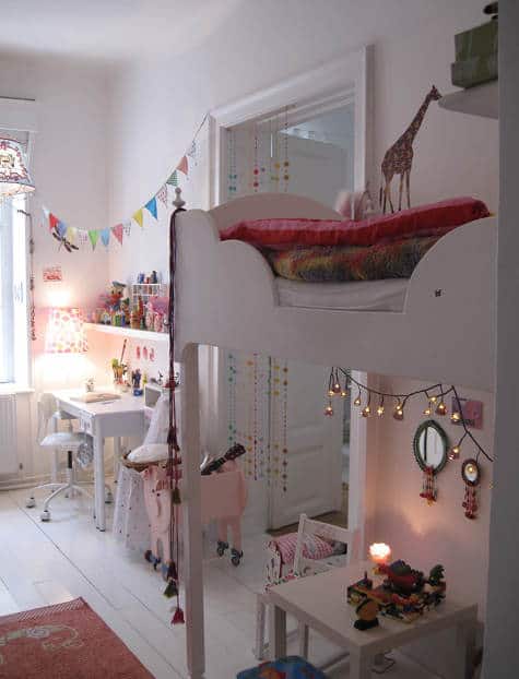 25 Amazing Loft Ideas -- Beds and Playrooms