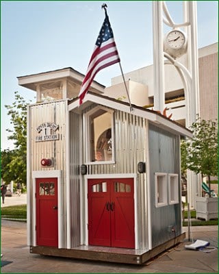 Amazing Playhouses & Treehouses -- Design Dazzle