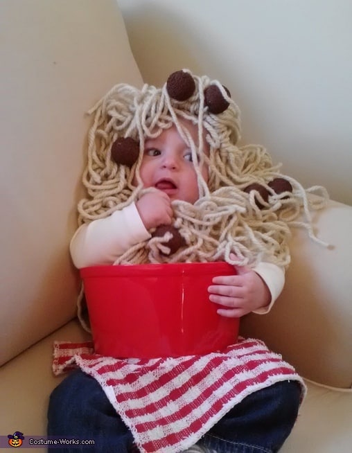 DIY spaghetti costume -- Design Dazzle