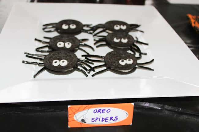 Halloween Spider Oreos! Perfect for a Halloween Birthday Party!