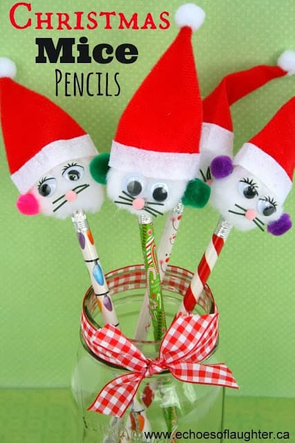 Adorable Christmas Mice Pencils! Adorable DIY craft that is perfect for this holiday season!