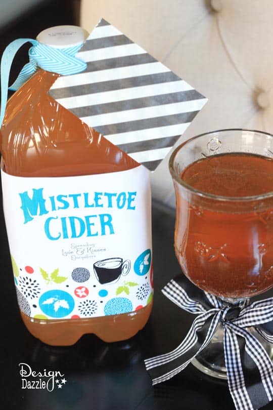 Neighbor gift idea: Mistletoe Cider - Design Dazzle