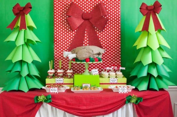 All the Whos down in Whoville would heartily approve of this Grinchmas Party decorated with paper!