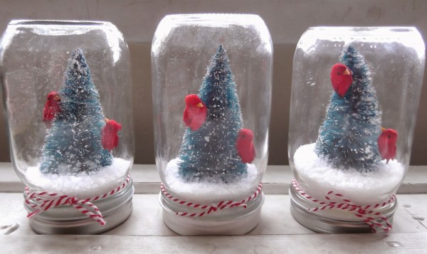 mason jar snowglobes