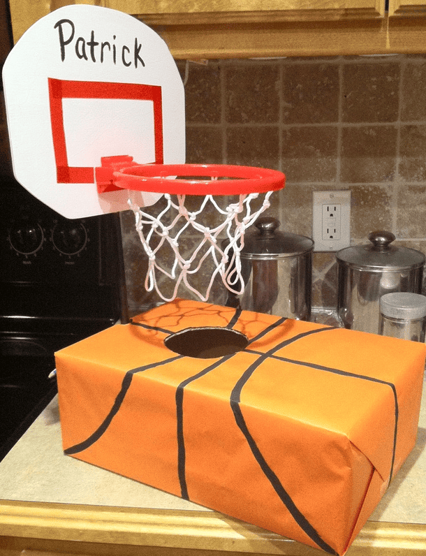 Valentine Baskeball Card Holder