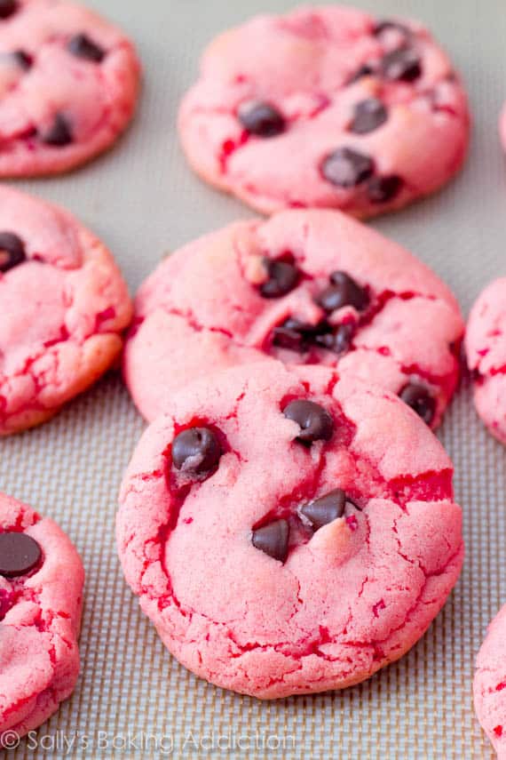 Strawberry chocolate chip cookies