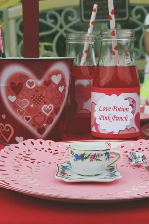 Candy Kisses Valentine Party teacups