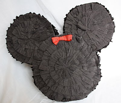 DIY Minnie Mouse Pinata