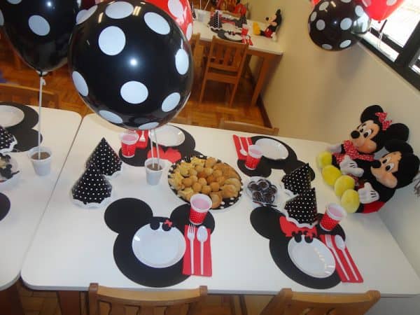 Minnie and Mickey Mouse Placesetting