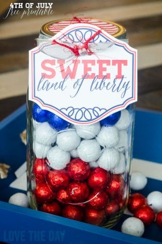 Free Patriotic Printable by Love The Day