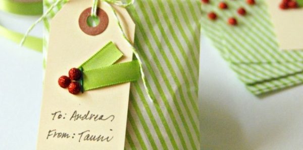 Simple Holly Berry Gift Tags
