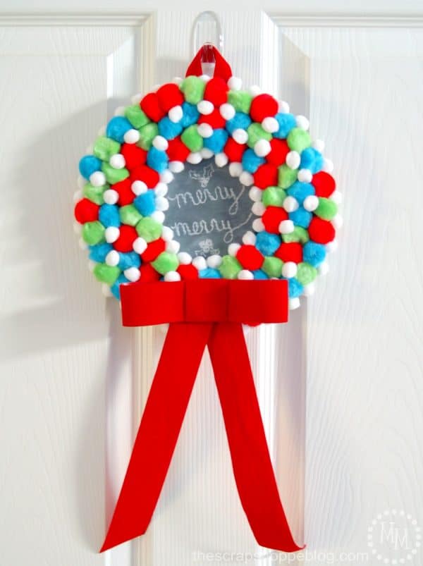 See how to make this adorable, kid-friendly holiday craft! The Scrap Shoppe's full tutorial on Designdazzle.com's Christmas Wonderful- check it out!