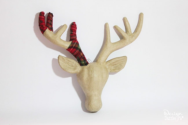 Give reindeer antlers a plaid makeover with this two step tutorial. See more at DesignDazzle! #diyChristmas #Christmasdecor 