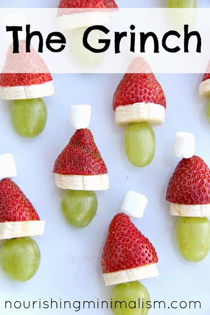 So fun! Grinch kabobs for the kids and healthy too!