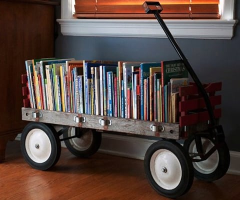 Love this wagon bookshelf! Such smart toy organization!