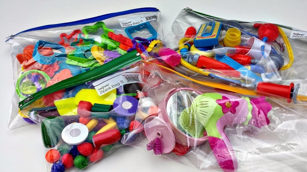 Zipper bags for toy organization! Love this idea!