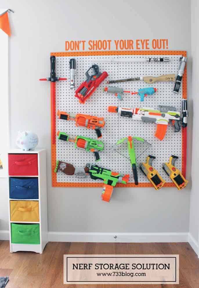 Love this for a toy organization idea, too! So clever. 