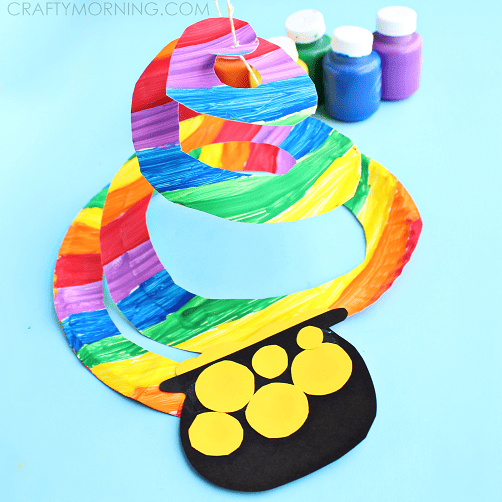 St. Patrick's Day Rainbow Craft for kids! Find the pot of gold a the end of the rainbow. Easy and so darling.