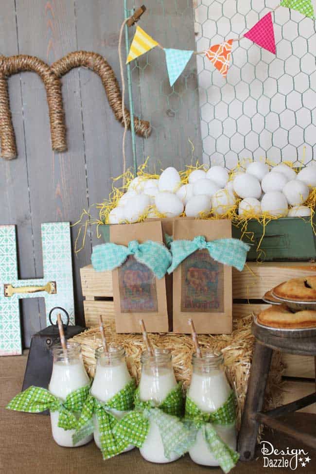 Check out my Farm Chic Bash on Design Dazzle! So many fun DIY projects and beautiful ideas!