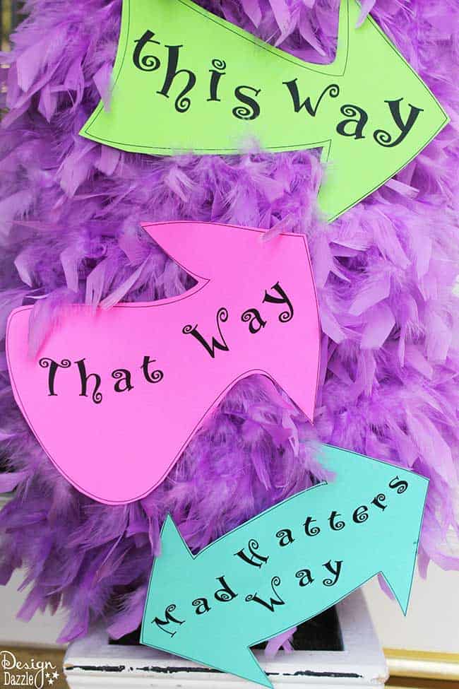 This way, That way, Mad Hatters Way signs. FREE printables for Alice in Wonderland! Design Dazzle