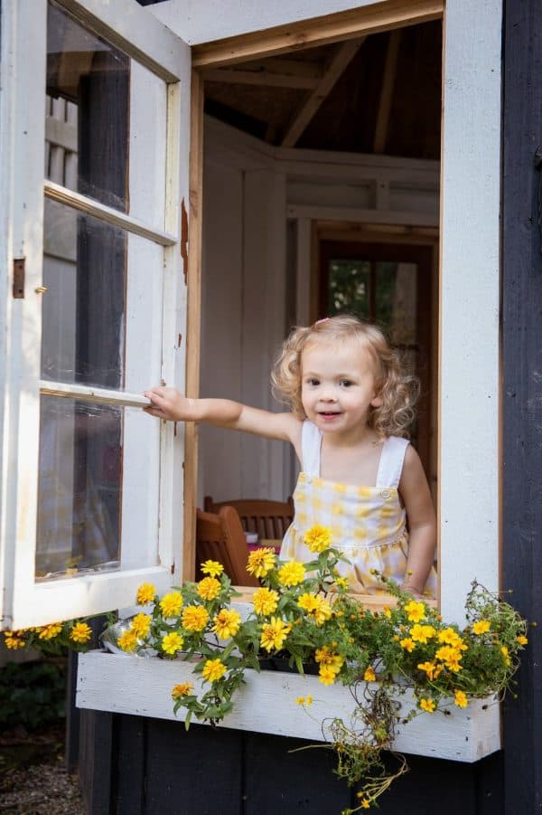 playhouse flowers