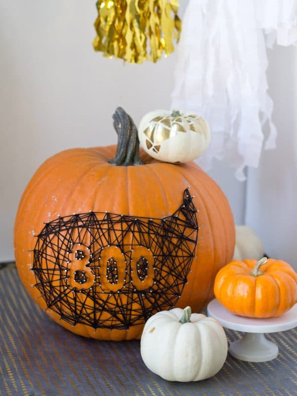 DIY String and Nail Art Pumpkin