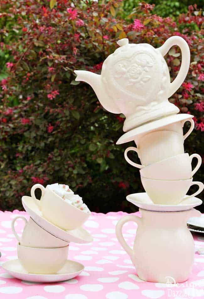 Alice in Wonderland tea party - Kim Byers