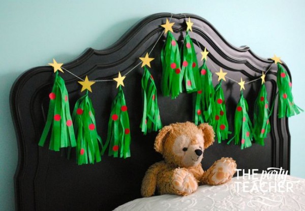 Christmas Tree Tissue Garland by The Party Teacher-26