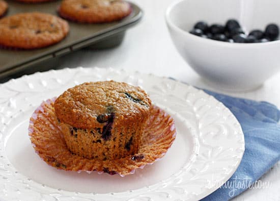 Insanely Good Blueberry Oatmeal Muffins. Healthy Breakfast!