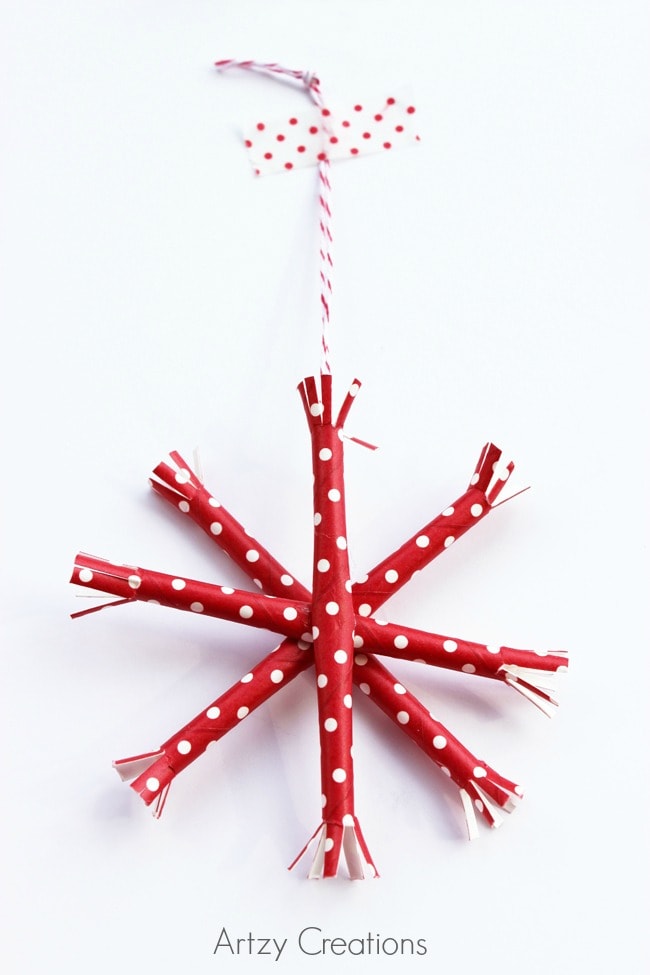 christmas crafts: snowflakes with plastic straws