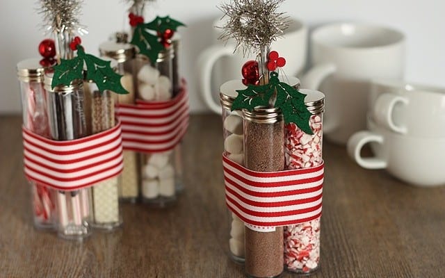 Hot Chocolate Kit for your neighbors! Your choice of mix ins!