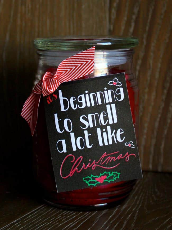 It's beginning to smell a lot like Christmas! DIY Gifts For Your Favorite Teachers and Neighbors + Free Printables