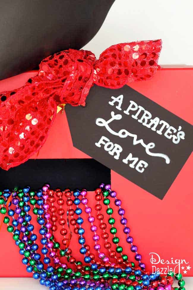 Craft with your kids this easy and cute Pirate Valentine Card Holder complete with FREE printable tag " A Pirate's Love For Me!" Design Dazzle