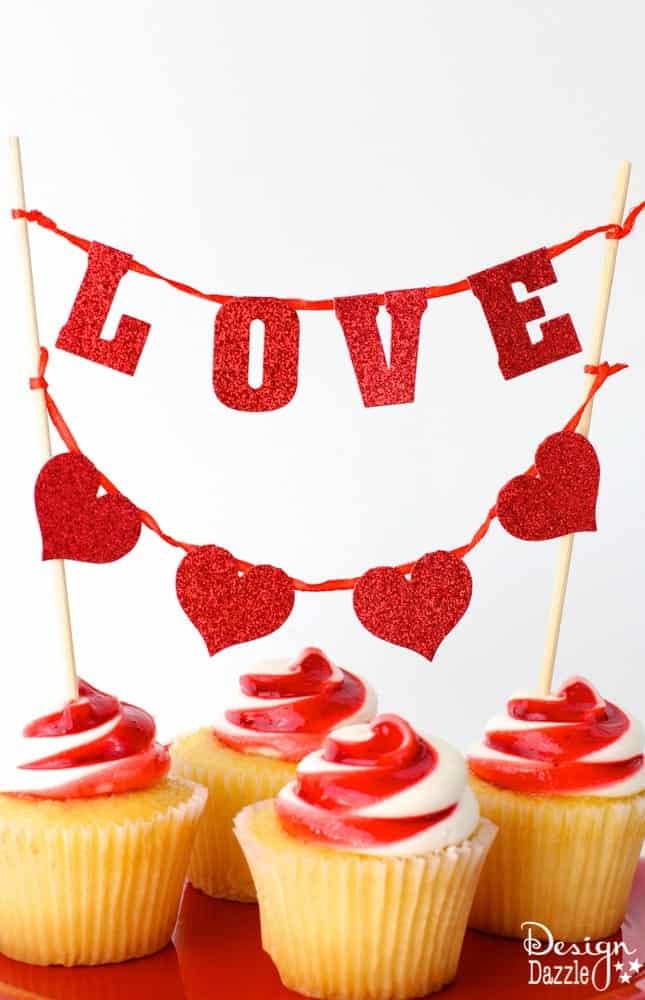 Simple Last-Minute Valentine Ideas that are fabulous and EASY!! Spend a few minutes to make someones day!! Design Dazzle